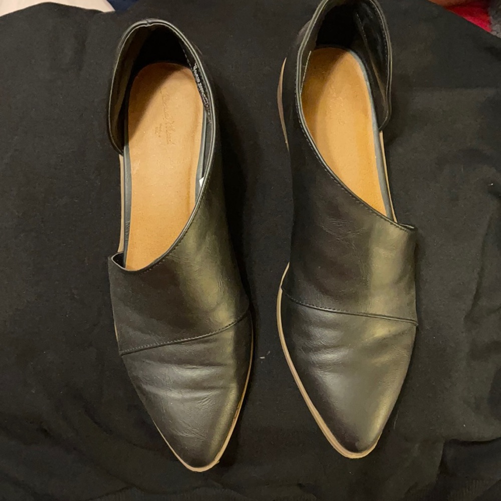 Black shoes